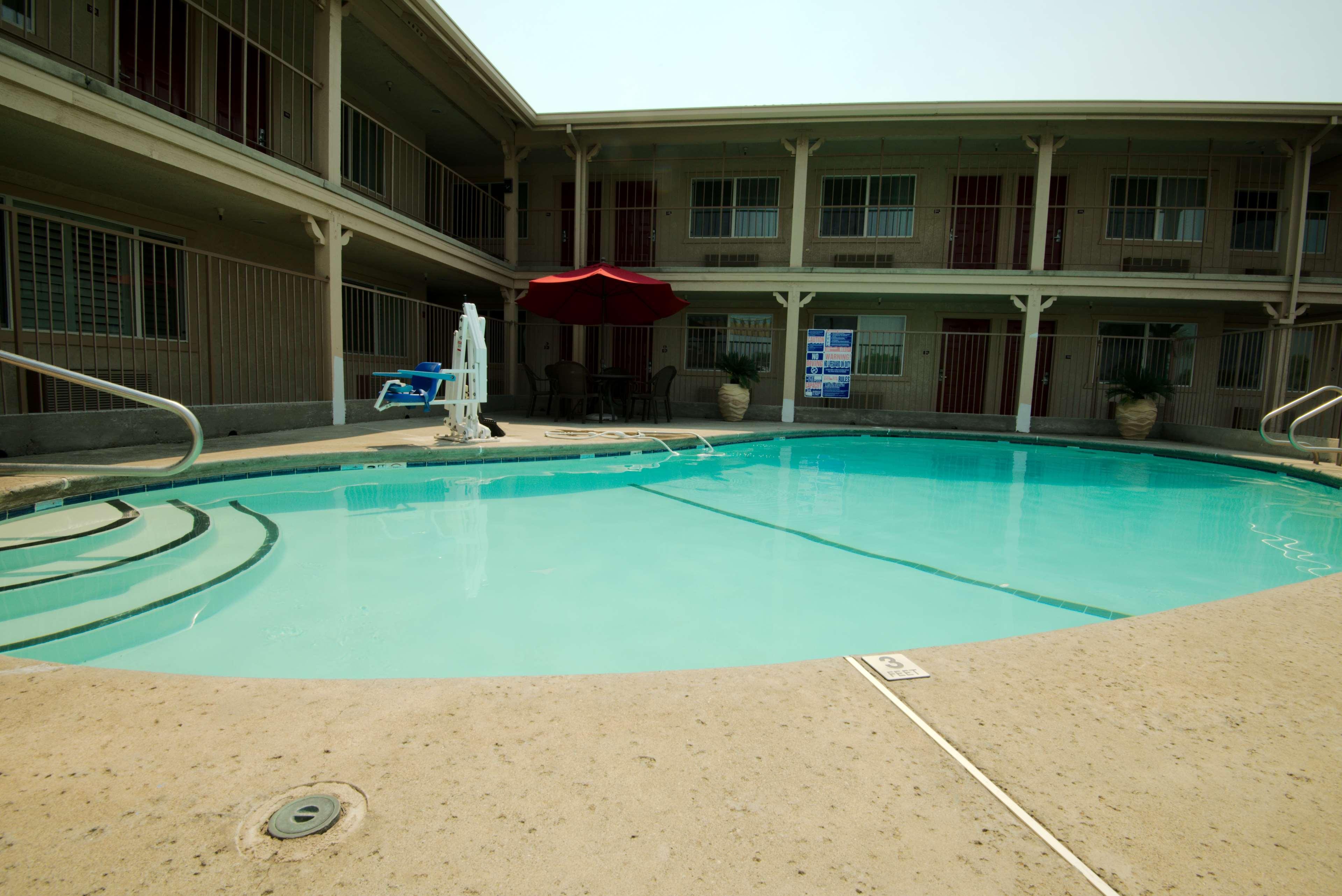 Best Western Hanford Inn Exterior photo